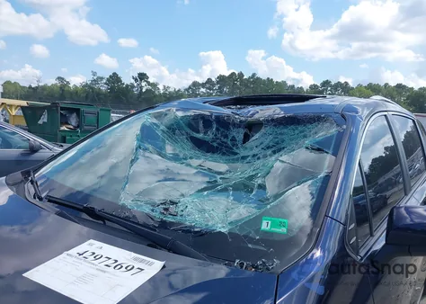 2021 Toyota Sienna Limited from USA, damaged, VIN 5TDZSKFC9MS002766